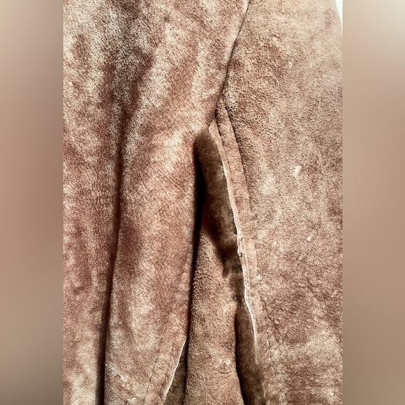 Vintage Brown leather Shearling style Slim Fit 2 pocket long sleeve Coat 44 - Picture 6 of 8